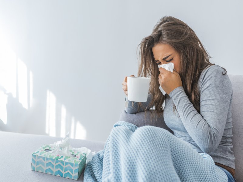 viral flu fever treatment | Dr. Sarang Barbind | Leela Superspeciality Hospital, Wakad