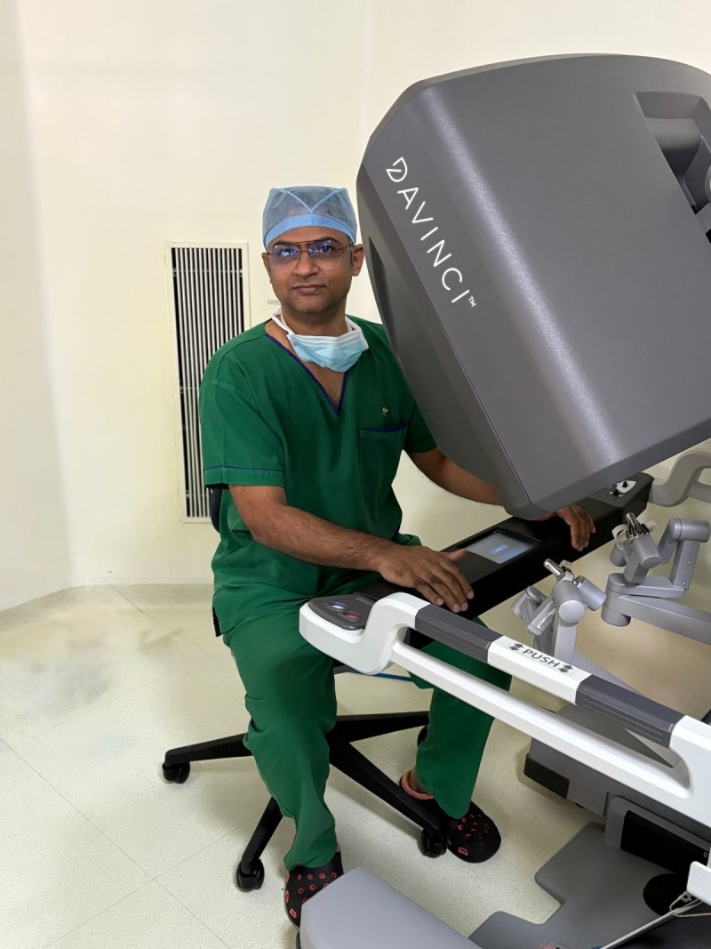 Best Robotic Urologist Surgeon in Pune- Dr. Akhil S Mane at Leela Superspeciality Hospital